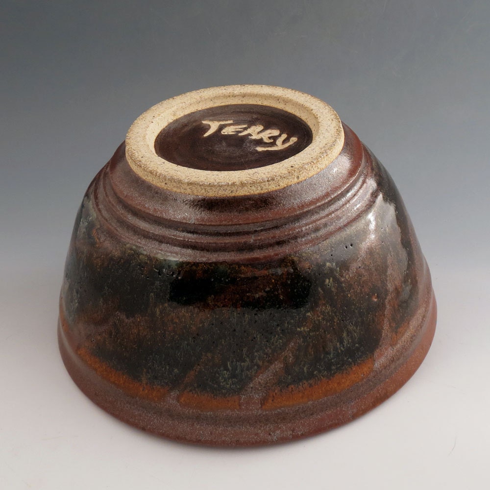 Ceramic Bowl - Serving Bowl or Mixing Bowl - 1 quart - Black Brown - Handmade Wheel Thrown Pottery
