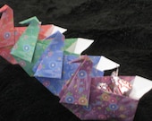 Simple Origami Swan basket four color with pattern