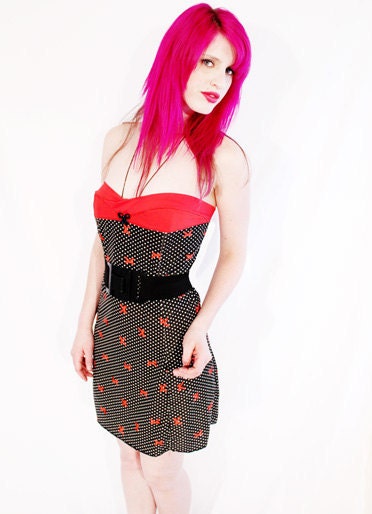 Rockabilly Diva red black bow & polka dot print short strapless dress