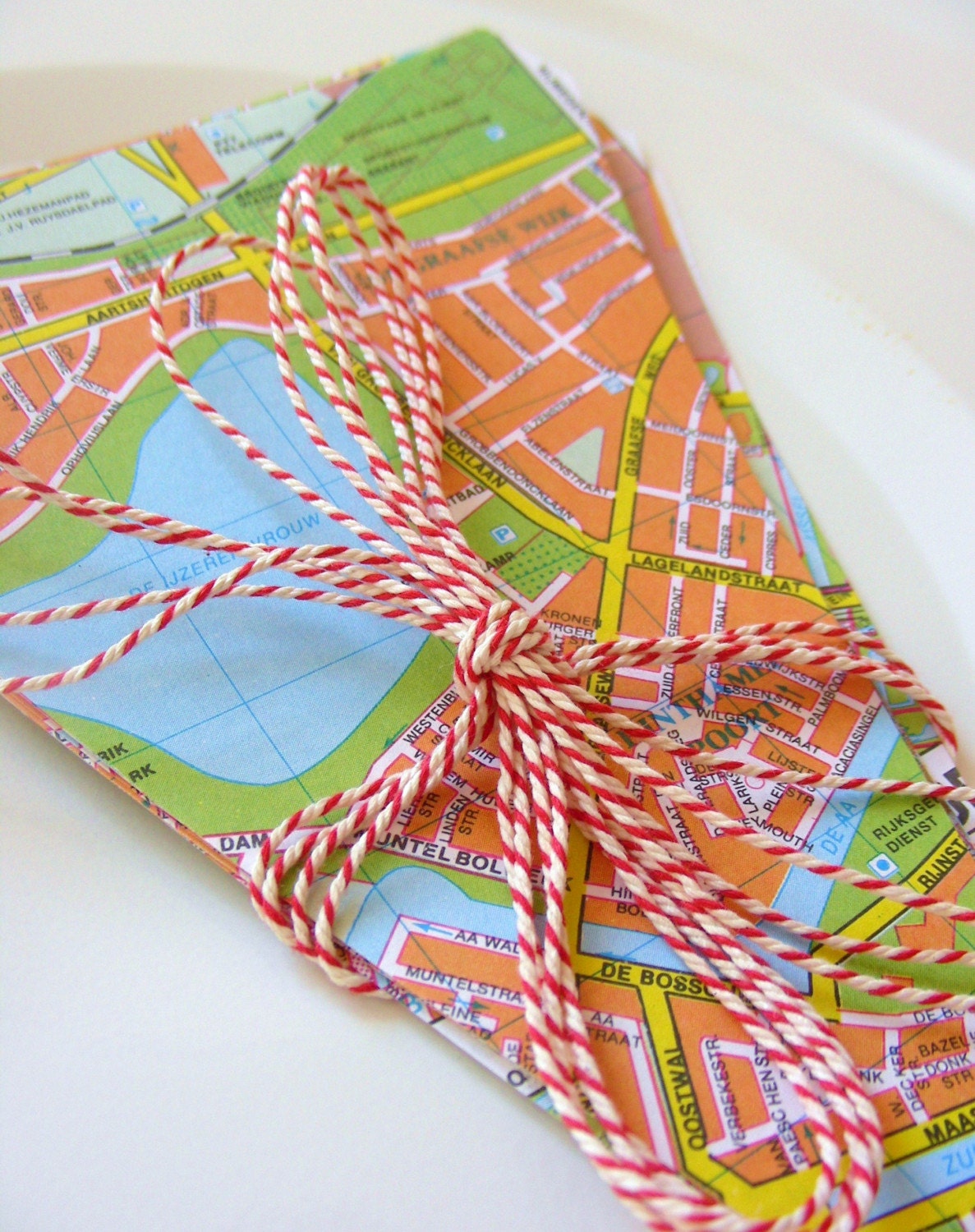 City Map Party Flags - DIY Vintage Paper Recycled Kit