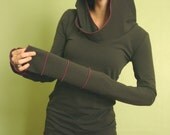 extra long sleeved hooded top Cement and Fuchsia