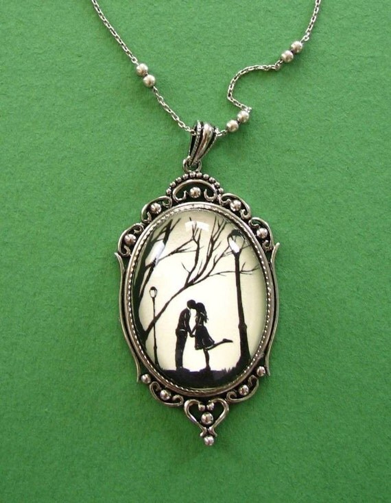 Autumn Kiss Necklace, pendant on chain