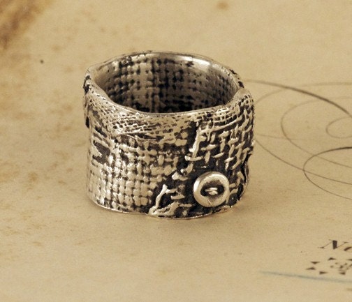 Burlap Collage Ring