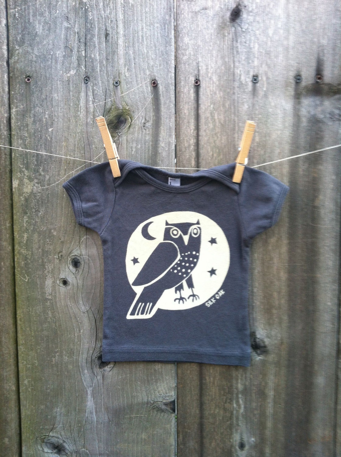 Woodland Grey Owl Hand Silkscreened Infant Short Sleeve Tee