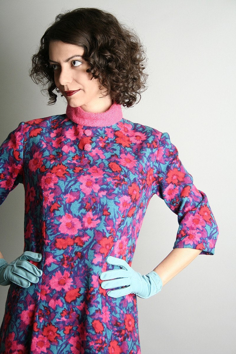 Vintage 1960s Dress - Hot Pink Psychedelic Magenta Twiggy Floral Tunic - Colorful Spring Wool Small