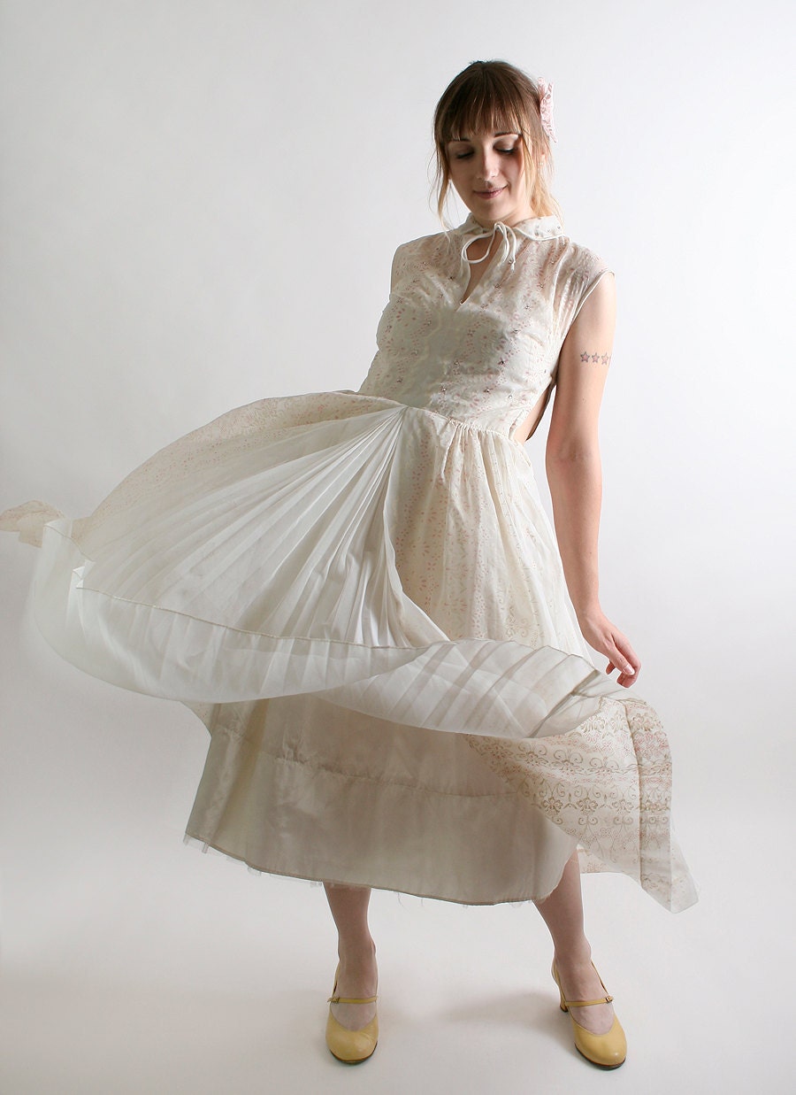 1950s Rhinestone Dress Vintage Ivory White with Pink Floral Design - Small Wedding Reception Dress