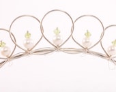 Peridot & Pearl Loopy Silver Tiara - merrittgade Peridot & Pearl Loopy Silver Tiara - merrittgade