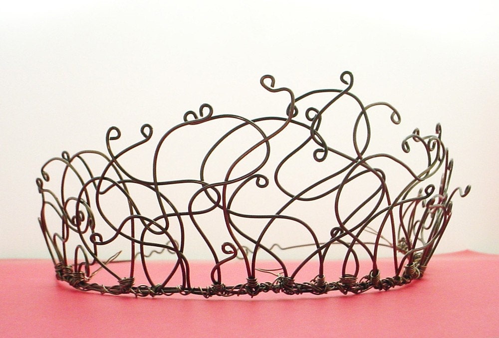 Black Swan Tiara - without crystals, customizable