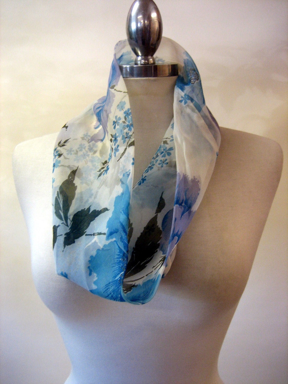 Vintage 1960s Blue Floral Cowl Scarf - FREE Shipping