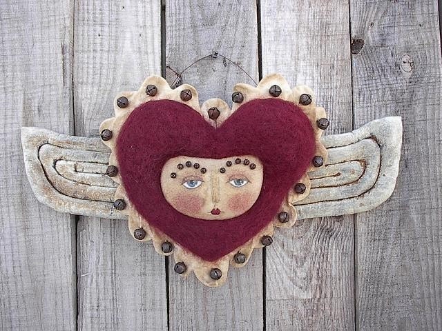 Primitive E Pattern Valentine Heart Angel