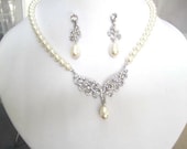 Bride-Bridesmaids- Pearl and Rhinestone Necklace set Roman