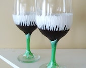 Daisy Wine Glasses Hand Painted