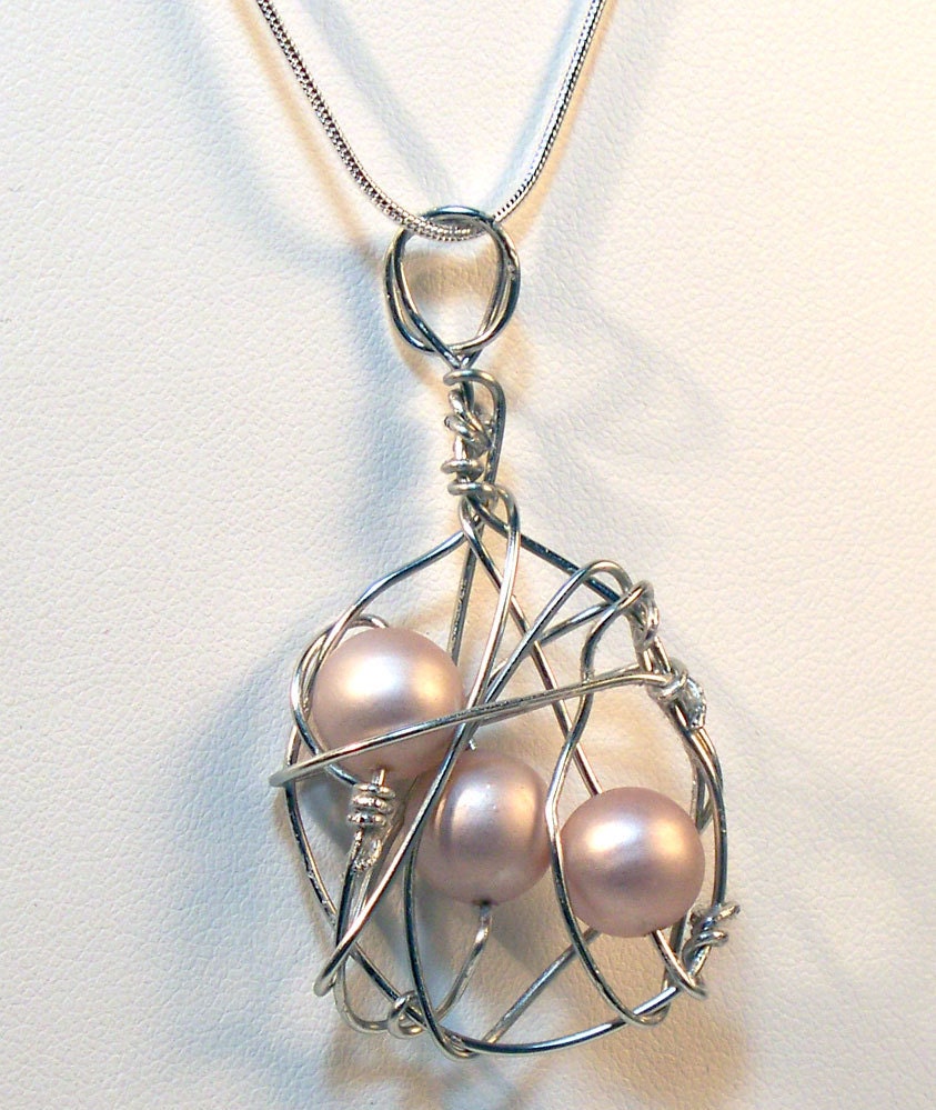 Vintage Beige Pearl Wire Wrapped Orbit Necklace - Sterling Silver