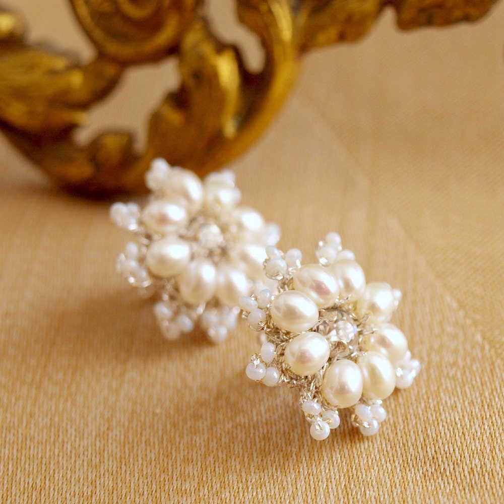 Pearl Flower Post Earrings / Wedding Jewelry / Ivory Pearls, Vintage Rhinestones /  Floral Lace / "Lys"