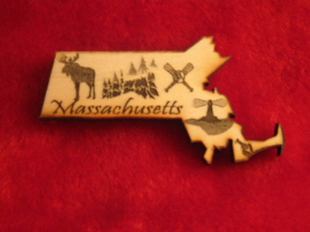 FOR LAUREN 45 Massachusetts State Wooden Customized Magnet