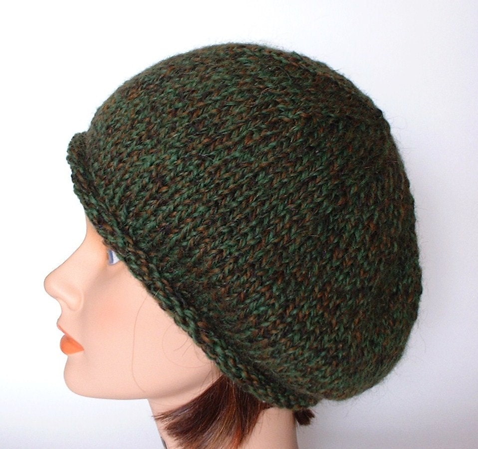 Green Wool Beret Cap Hat Handknit by Lynne