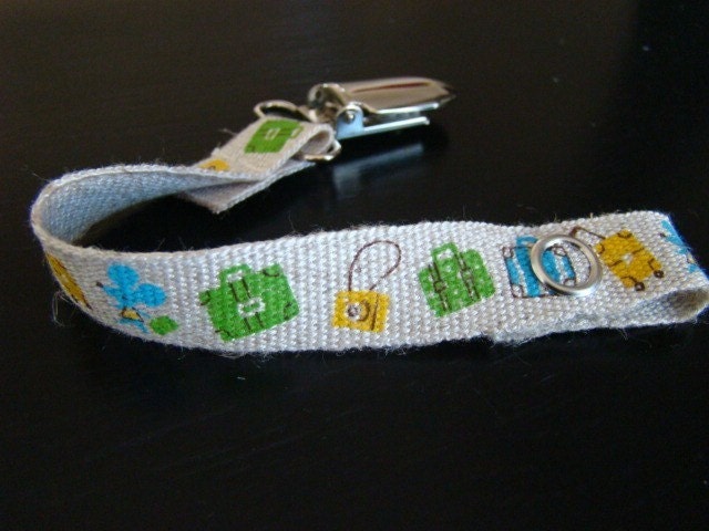 Traveling Mouse Pacifier Clip