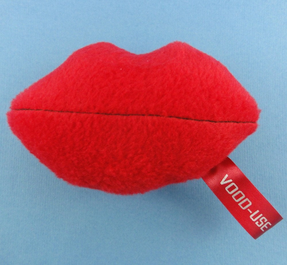 Luscious Lips - Pin cushion