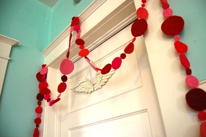 wedding or everyday decor  felt garlands red pink circles totalling 24 feet