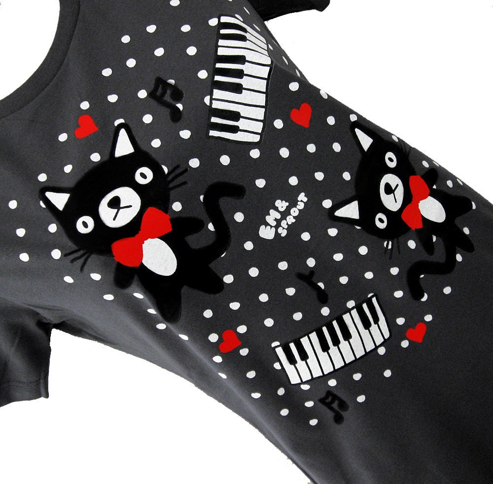 Keyboard Cats Ladies T-Shirt - Size Medium