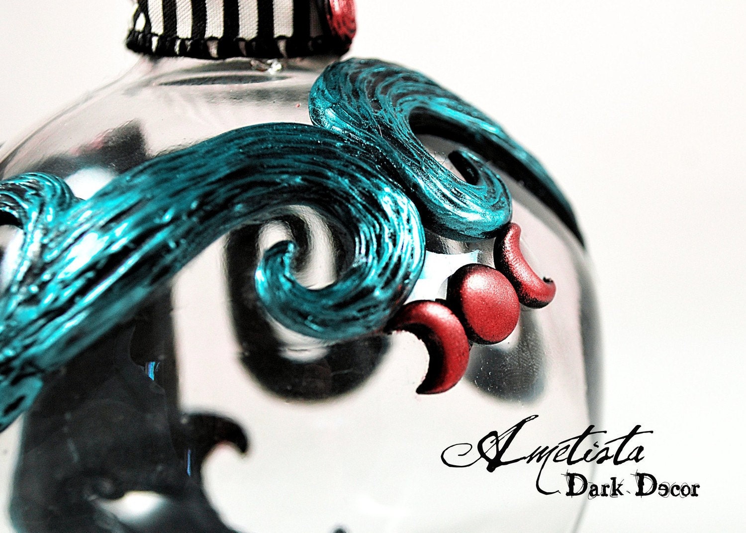 Dark Decor -  Triquetra Tree - 16oz. Apothecary Bottle