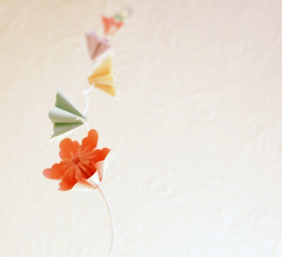 Millalove's Garland of Paper Flowers (2m)