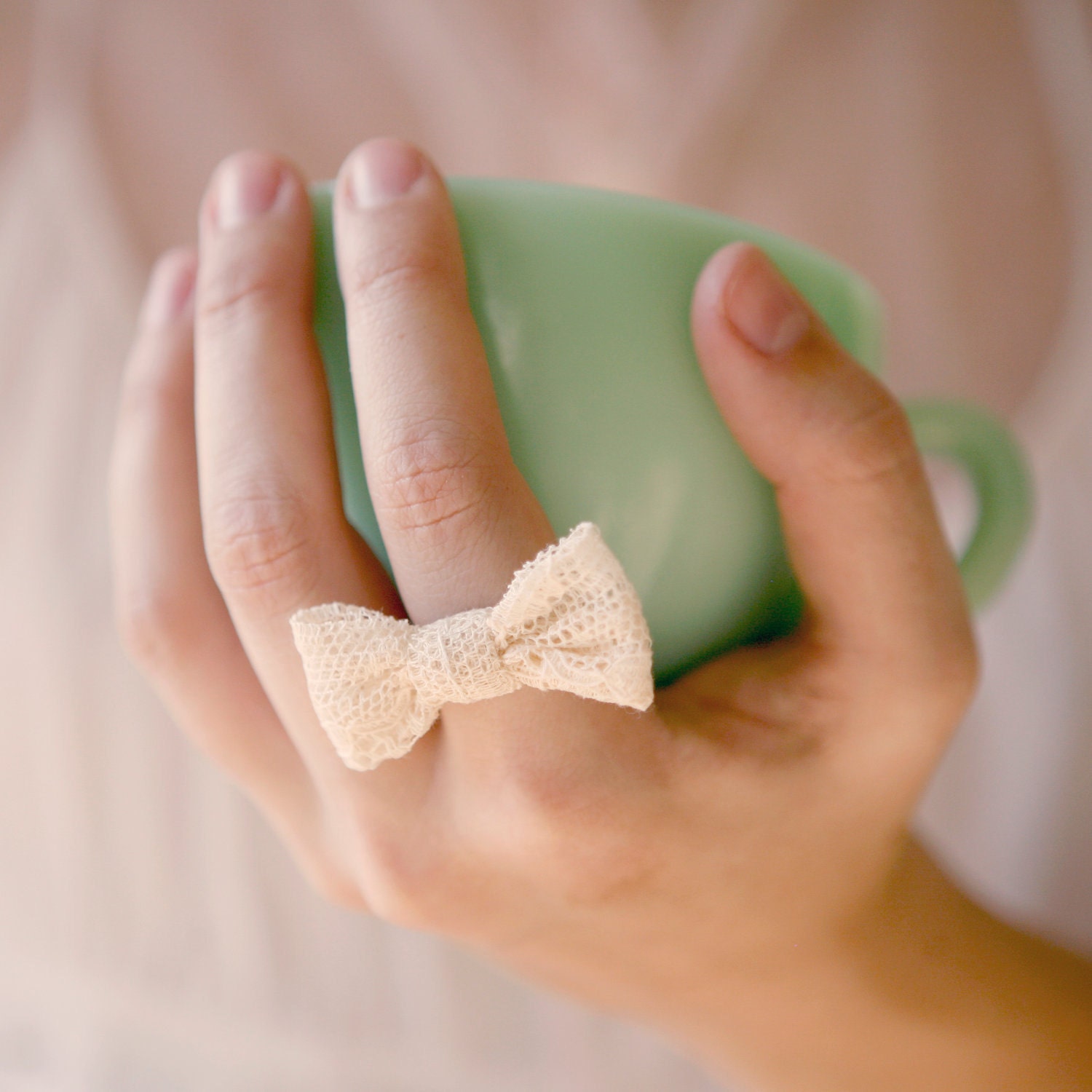lace bow - adjustable ring