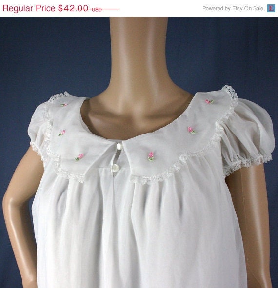 SALE 60s Bridal White Chiffon Peignoir Set by Henson Kickernick, Medium - Vintage Lingerie