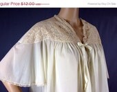SALE 50s Ivory Nylon Tricot Lacy Vanity Fair Bed Jacket, Large - Vintage Lingerie