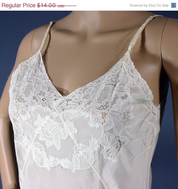 SALE 40s Off White Bias Cut Rayon Silk Full Slip Dress, 34 - Vintage Lingerie