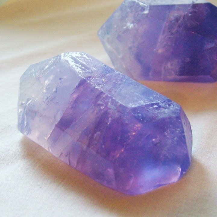 2 oz. Soap/Amethyst Crystal Soap