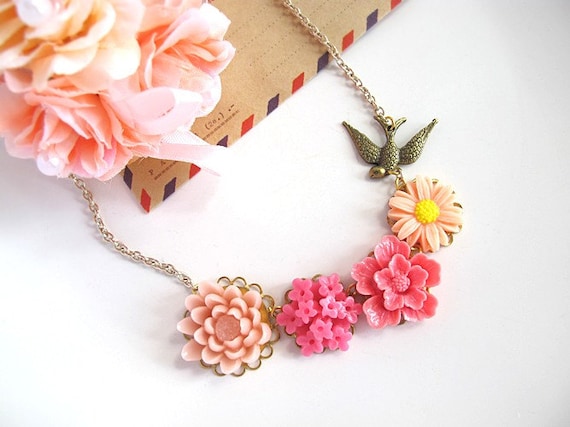 Lovely Spring Garden Sweet Pink Collection flower necklace Only 1 piece