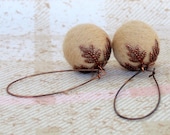 Wool Felted Earrings - Filigree touched- Meli in Cream