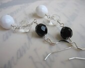 Blanc Noir Earrings
