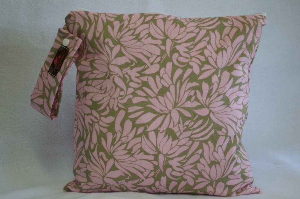 Wet Bag-Large Waterproof Wet Bag- 12.5 x 12.5- Snap Handle and Zippers- Pink Aqua Bouquet