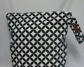XLarge Waterproof Wet Bag- 14 x 17-With Snap Handle and Zipper-  Diamond Eye