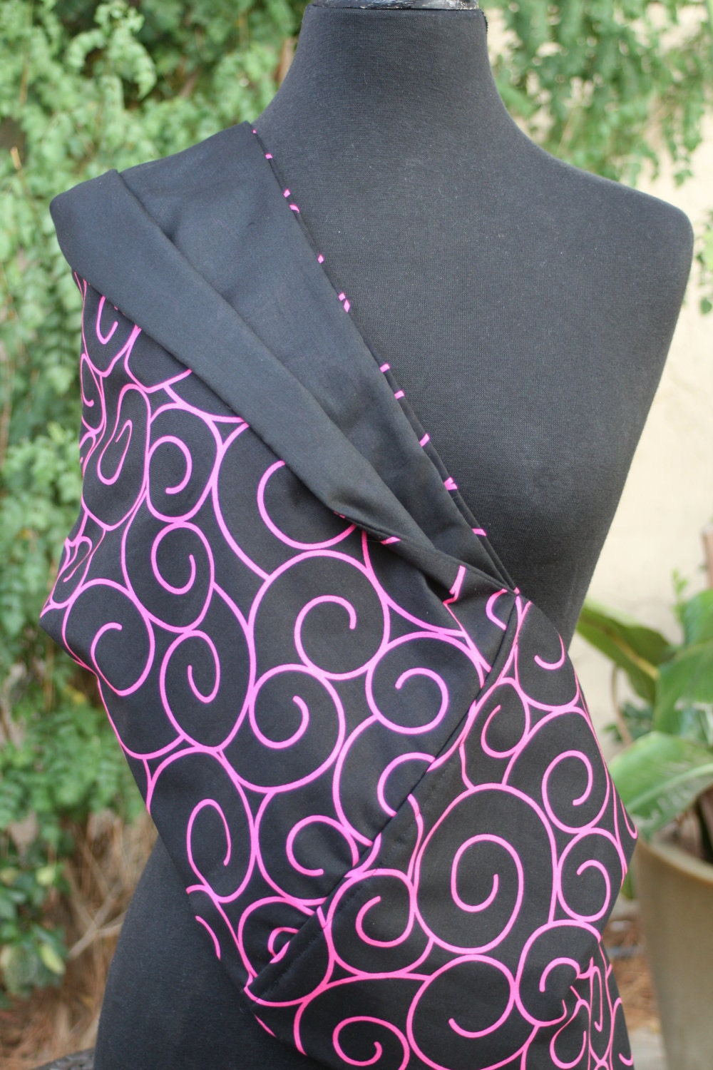Baby Sling Baby Carrier Black and Hot Pink Swirls