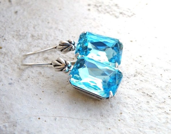 Bridal Earrings Aqua Tiffany Blue Stone Rhinestone Silver Dangle Earrings - Bella E27 Estate Style Wedding Jewelry