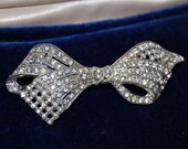 30s Deco Rhinestone Bow Brooch Pot Metal