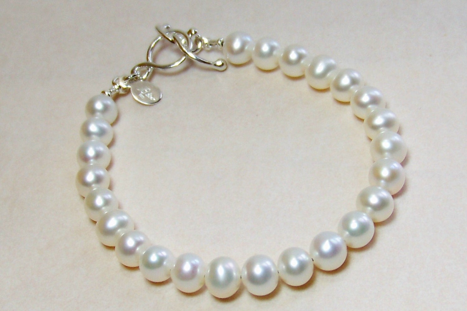 7mm white pearl bracelet