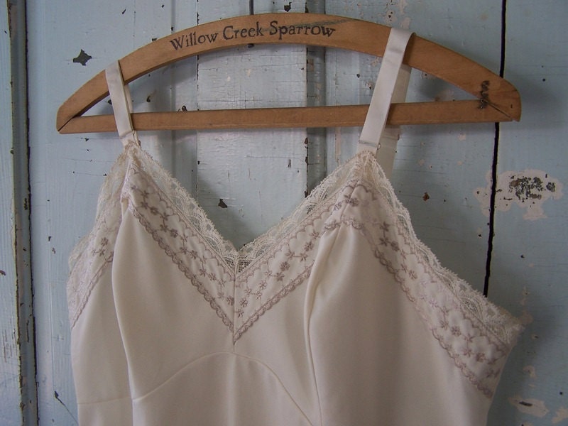 Vintage Slip  Ivory Beige
