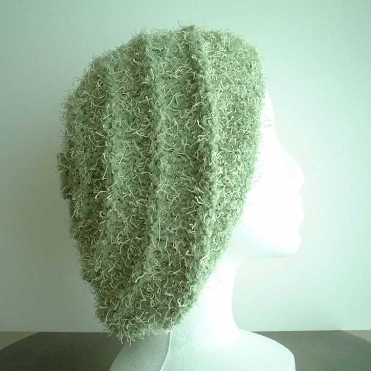 Knitted beret in pale green , Christmas in july sale - aspasia