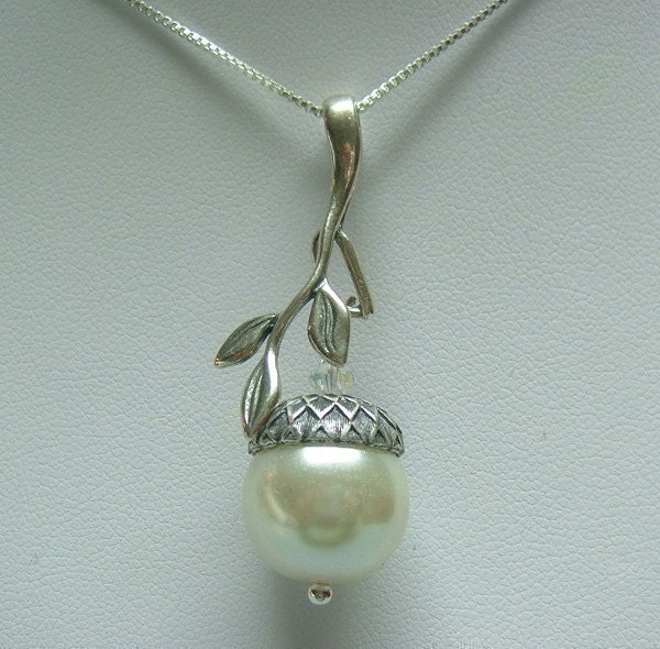 Woodland  Acorn
