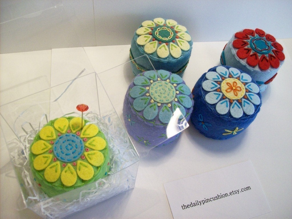 Set of 5 Mini Pincushions
