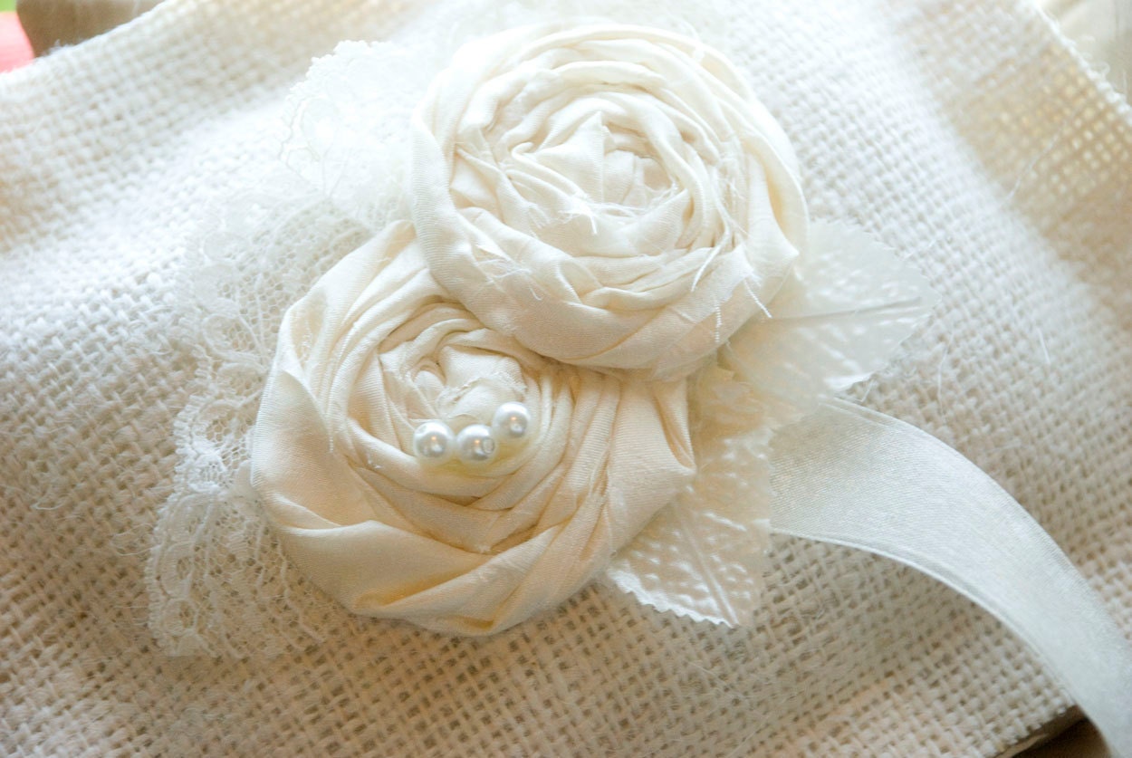 Rustic Burlap Wedding Ring Pillow  - Vintage Shabby Chic Country Wedding ring bearer pillow choose colors - vintage lace and silk rosettes