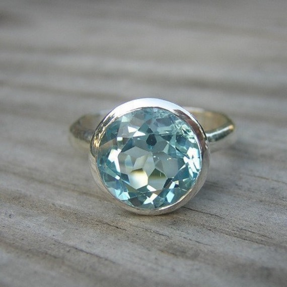 Sky Blue Topaz Gemstone and Sterling Ring, SIZE 8 Ready to ship