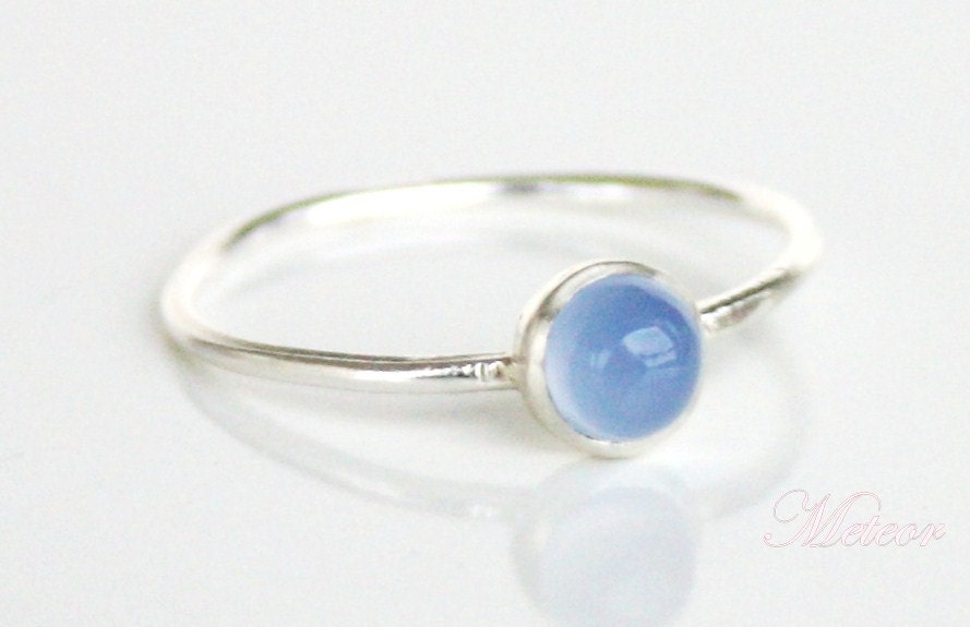 sterling silver and 5mm. blue chalcedony cabochon 7 sized ring  handmade one of a kind