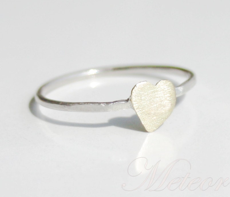 Sterling silver (925) Stacking Ring with a little Brass Heart. Size: 61/2,