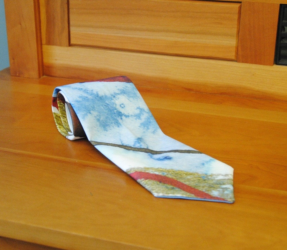 Organic Lines Tie