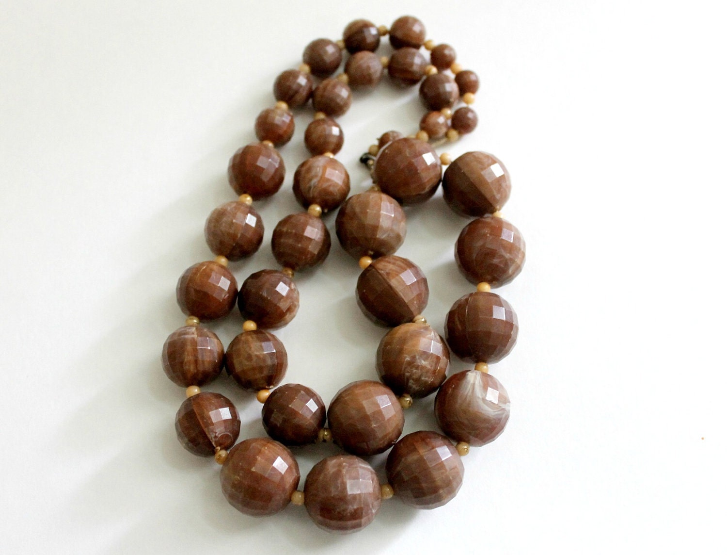 Vintage Necklace / 1950s Necklace / Gumdrop Beaded Necklace / Art Deco
